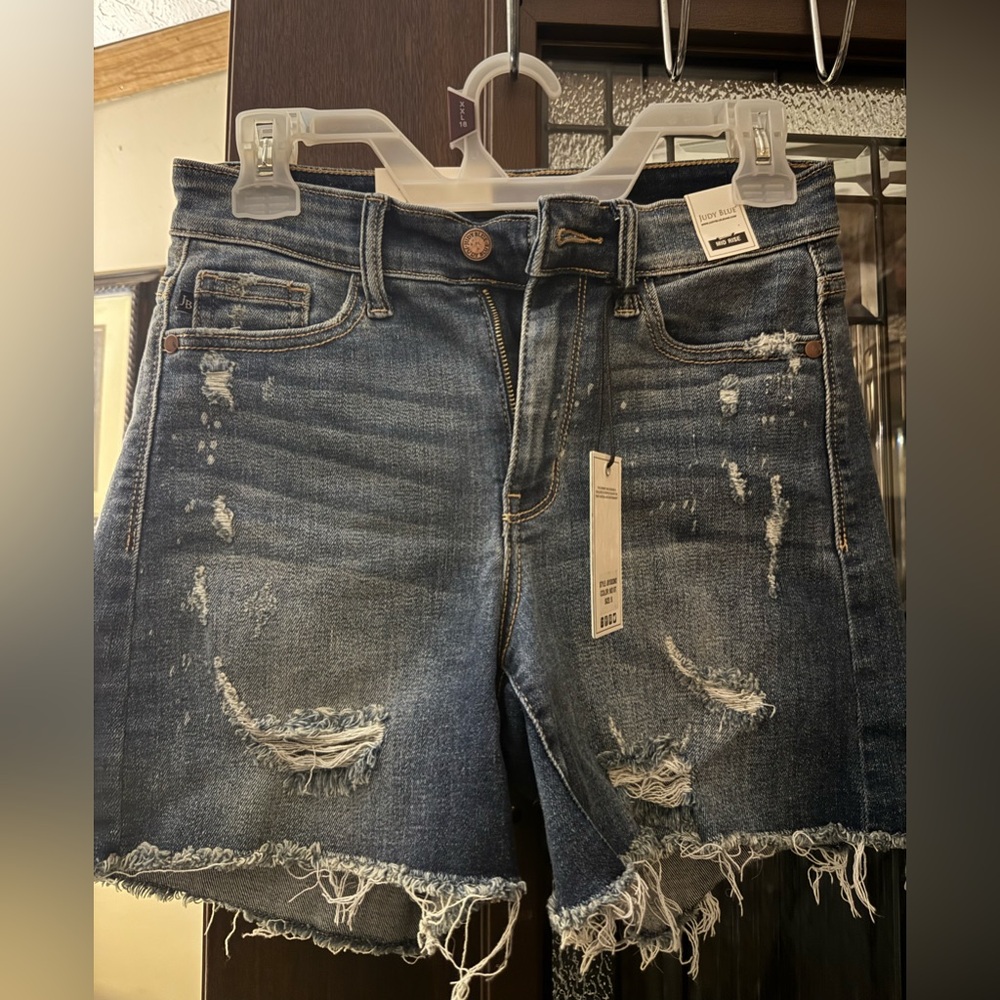 Judy Blue Dark Blue Distressed Frayed Hem Jean Shorts